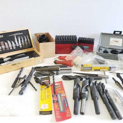 #1074: X-Acto Set, Hole Saw Set, Leather Punches and Assorted Drill Bits
X-Acto Set, Hole Saw Set, Leather Punches and Assorted Drill Bits