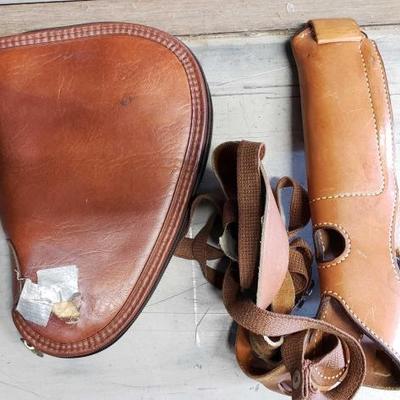#1425: Leather Holster and Pistol Case
Leather Holster and Pistol Case