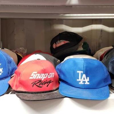 #1430: Approx 50+ Assorted Baseball Hats
Includes Snap-On, Harley Davidson's, Dodgers, Angels, Napa, Dunlop, Days of Thunder, Mac Tools,...