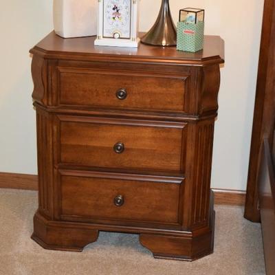 Side Table w/Drawers, Home Decor, Lamp