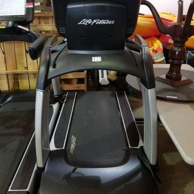 Life Fitness Flex Deck Treadmill