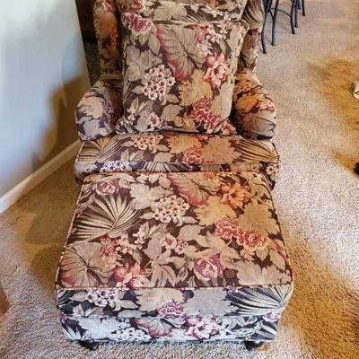 Chris Madden Upholstered Arm Chair with Matching O ...