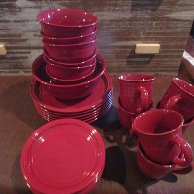 Mainstays Red Dinnerware Set