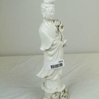 Asian porcelian figurine