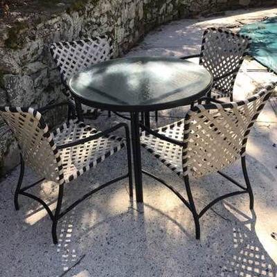 Round Patio Table and Four Chairs