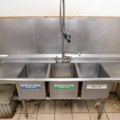 3 Bay Sink with Dual Drain Boards and Spraydown an ...