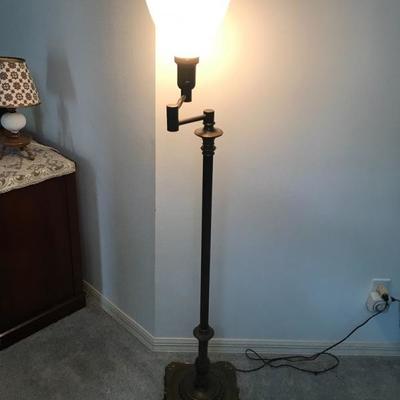 Vintage heavy brass footed floor lamp 54 t x 12” base 