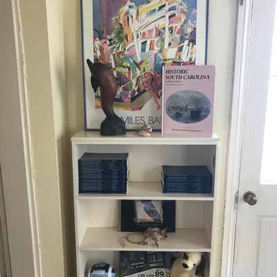 Shelf $20
26 X 8 X 45"