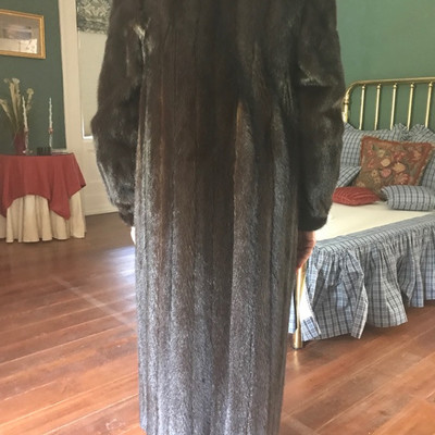 Henig mink coat $495 size 10