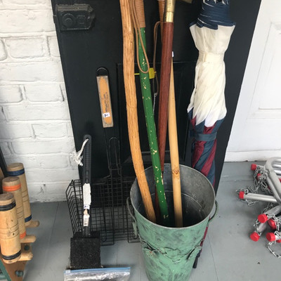 cane with horse SOLD
cane with ball SOLD
