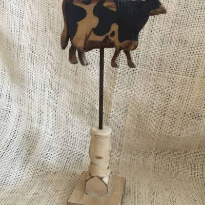 Folk Art Cow Decor