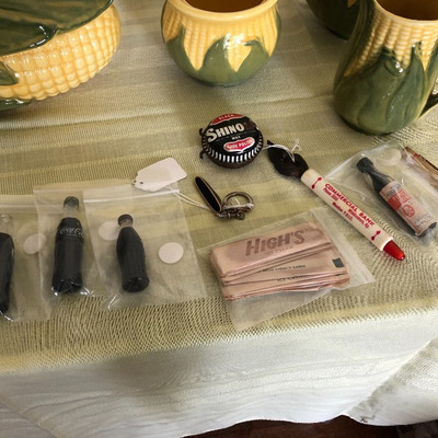 Small advertising collectibles $1 - $5