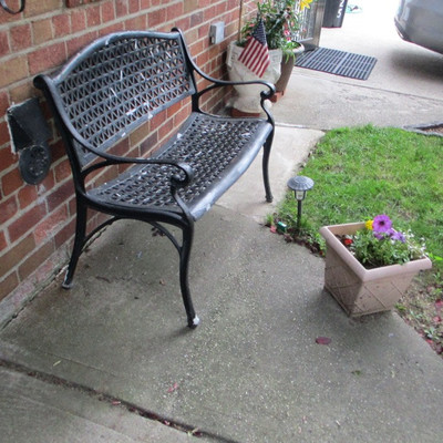 Outdoor Bench And Garden Needs 