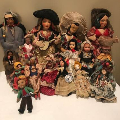 Dolls from Around the World - 16