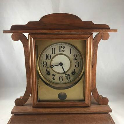 E Ingram Vintage Mantel Clock