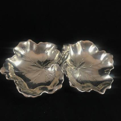 Sterling Silver Double Leaf Candy Fish
