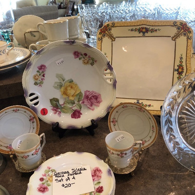 4 Pc Set of hand-painted German dishes 