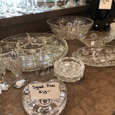 Entertain with these beautiful glass pieces!
