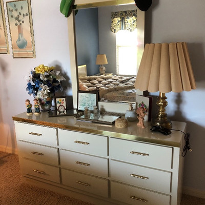 Full Retro 5-Piece Bedroom Set-  $220 (Save $20 when purchasing entire set!)
 Head Board - $45 
Night Stand - $30 
Night Stand - $30...