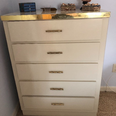 Full Retro 5-Piece Bedroom Set-  $220 (Save $20 when purchasing entire set!)
 Head Board - $45 
Night Stand - $30 
Night Stand - $30...