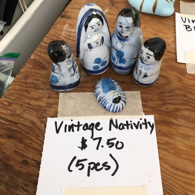 Vintage ceramic nativity 