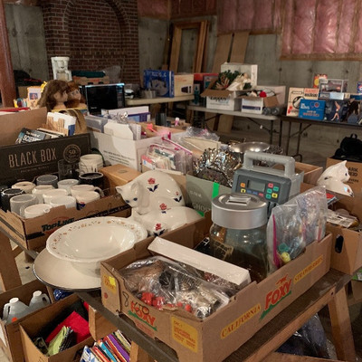 Estate sale photo