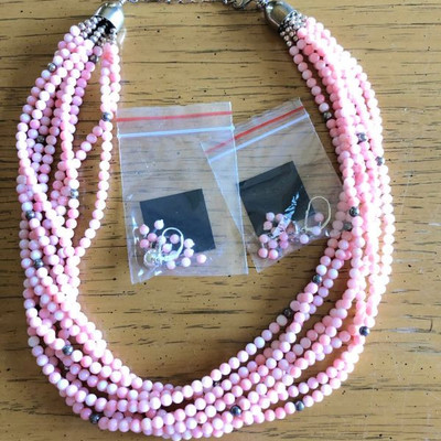 Pink beaded necklace and matching earrings
