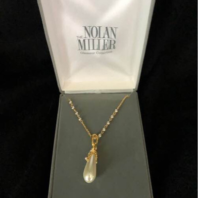 Nolan Miller Glamour Collection Necklace