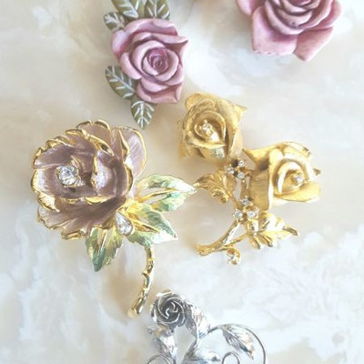 Roses x 3 Jewelry