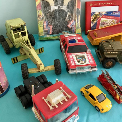 Vintage Cars, toys, trucks, Etcher Sketch
