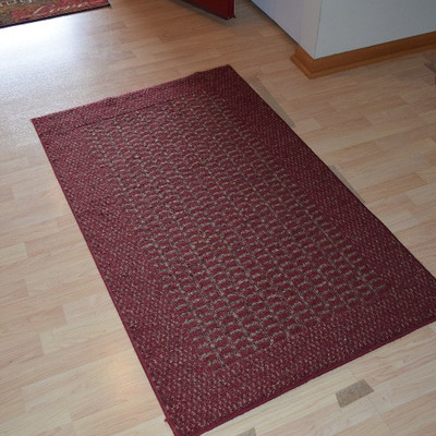 Rug
