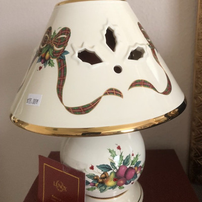 Lenox Holiday lamp