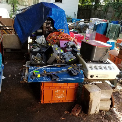 Estate sale photo