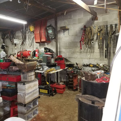 Estate sale photo