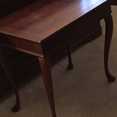 Antique Queen Anne Style End table SGA018 https://www.ebay.com/itm/113777147819
