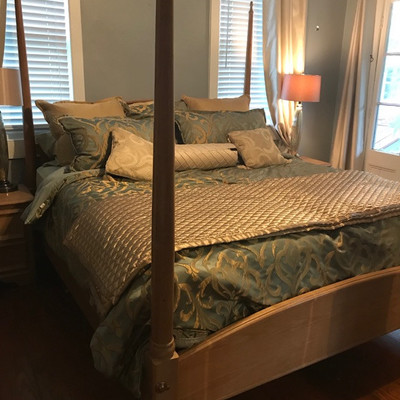 Stanley King four poster bed with box spring and mattress $695