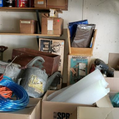 Estate sale photo