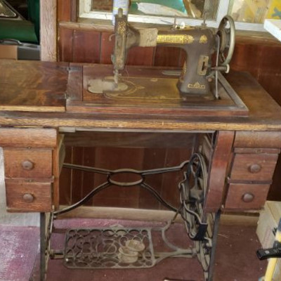 Estate sale photo