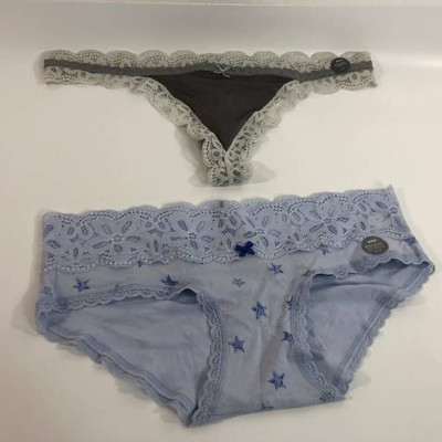 Lot of 2 aerie Mix