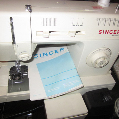 Singer Merritt Portable Sewing Machine 