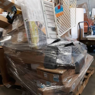 Pallet of Small Misc items..