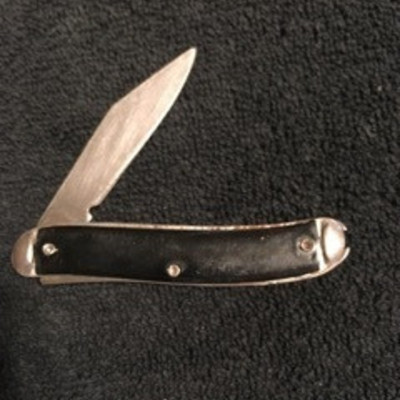 Black Plastic Single Blade Pocket Knife