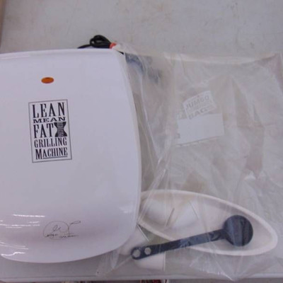 George Foreman grill like new with all attachments
