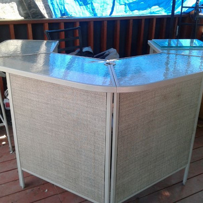 Outdoor Bar