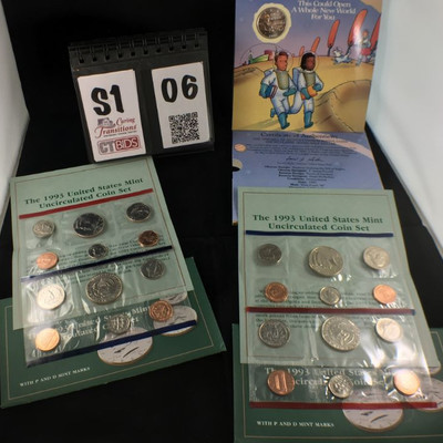 4) 1993 US Mint uncirculated coin set of 5 coins with Mint medals "D" & "P" mint markers, soft sealed

1993 Bill...