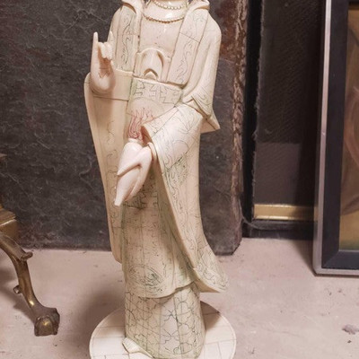 470: 	
Asian Statue
Measures Approximately 21