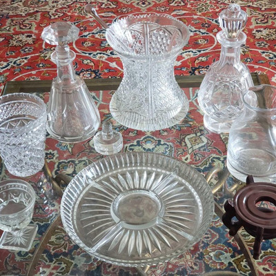 218: 	
	
Crystal Glass Serving Dishes, Decatur's Vases & More!
Several Crystal Glass pieces shown here: a lovely sectioned glass serving...