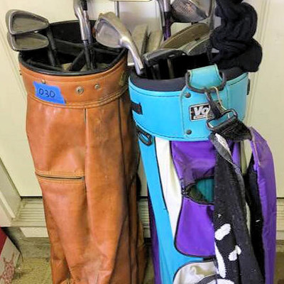 PPT030 Golf Bags and Clubs 