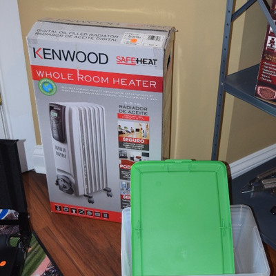 Kenwood Room Heater & Storage Bins