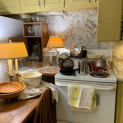 Estate sale photo